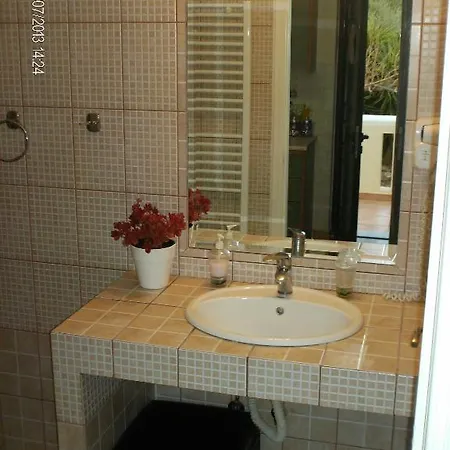 Tompras Village * Paralia Demonias