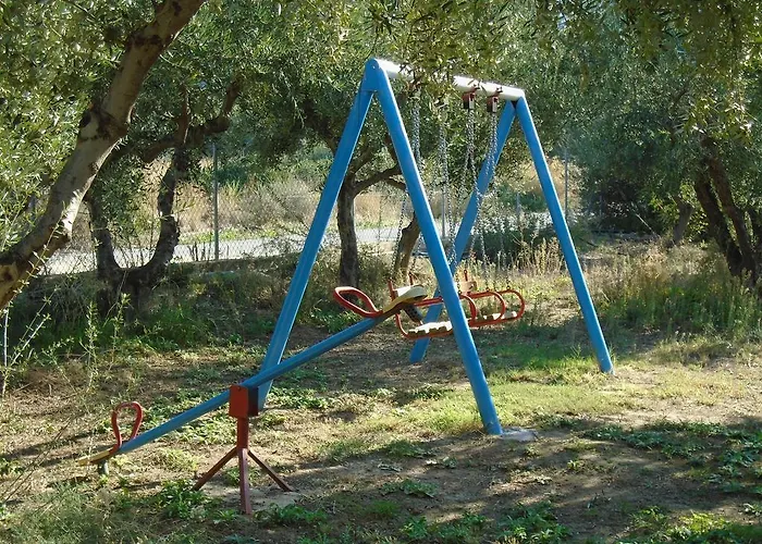 Tompras Village *