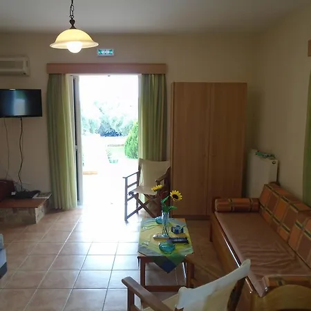 Hébergement de vacances Tompras Village