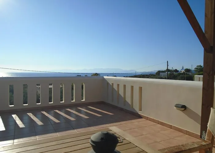 Tompras Village Vakantiehuis *