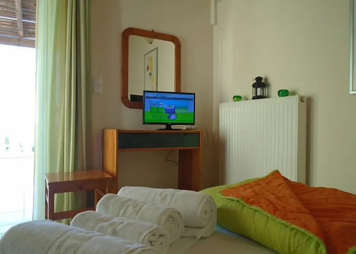 Vakantiehuis Tompras Village Paralia Demonias