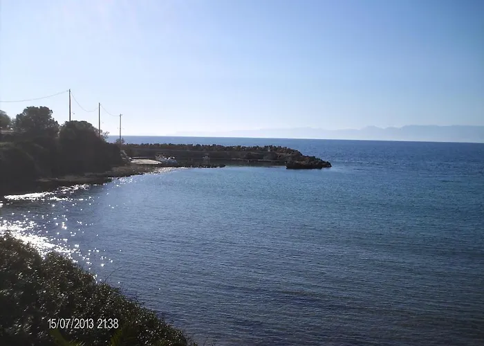 Tompras Village * Paralia Demonias